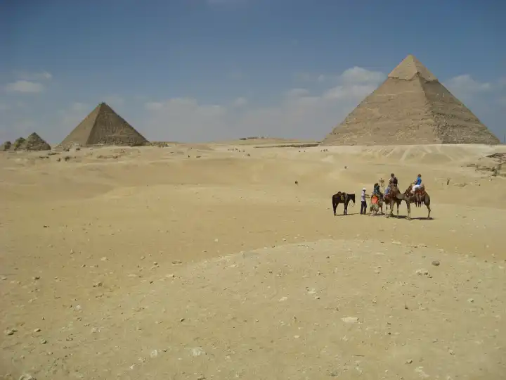 Ã„gypten Reiten bei den Pyramiden von Gizeh
