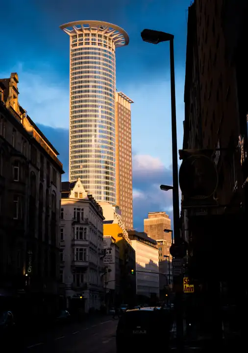 The Westend Tower in Frankfurt/Main in the morning light.