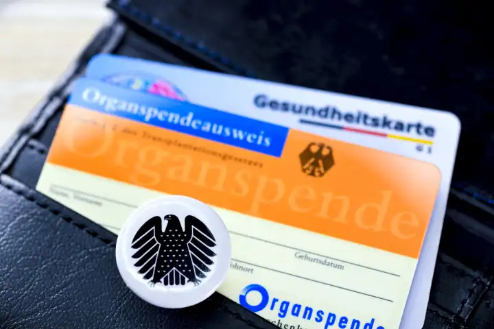 German organ donor card in a wallet
