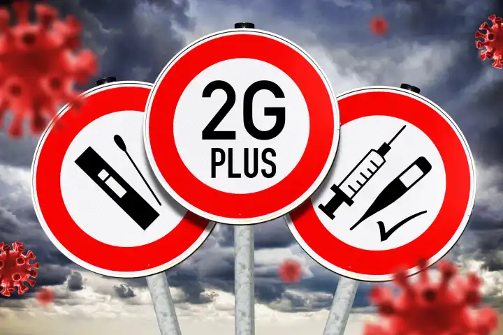 Schild mit Aufschrift 2G Plus, Symbolfoto 2G-Plus-Regelung