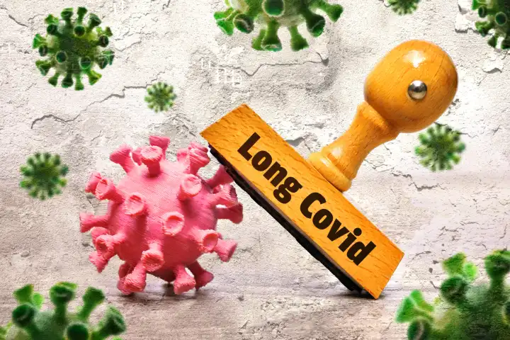 Stempel mit Aufschrift Long Covid und Coronaviren, Fotomontage