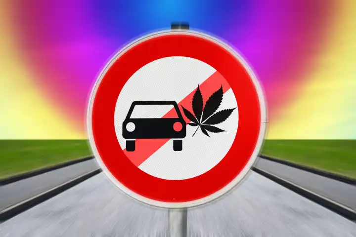 Verbotsschild mit Auto-Symbol und Cannabis-Blatt, Verbot für Cannabis-Rausch hinterm Steuer, Fotomontage