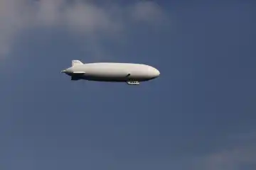 fliegender Zeppelin