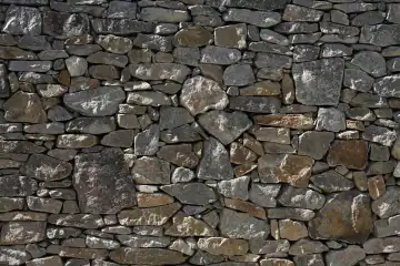 Natursteinmauer