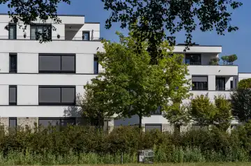 Villas and residential buildings on the peninsula Alt-Stralau, Treptow-Köpenick, Berlin, Germany