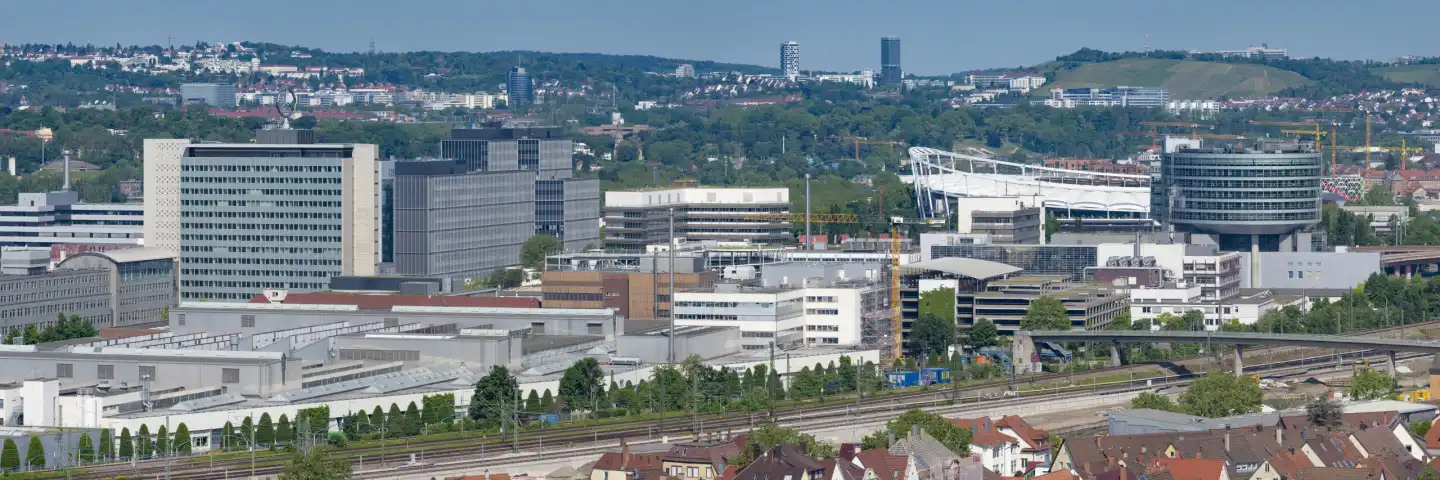 View of Daimler plant Untertürkheim, in the foreground Untertürkheim, Stuttgart, Baden-Württemberg, Germany, Europe