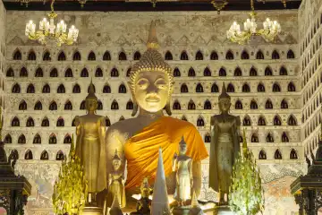Antike Buddha-Statuen im Hauptgebäude des Wat Si Saket, Vientiane, Provinz Vientiane, Laos, Asien