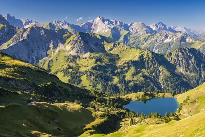 Mountain panorama from Zeigersattel to Seealpsee, Allgäu Alps, Allgäu, Bavaria, Germany, Europe