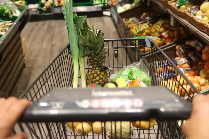 Supermarket fruits and vegetables