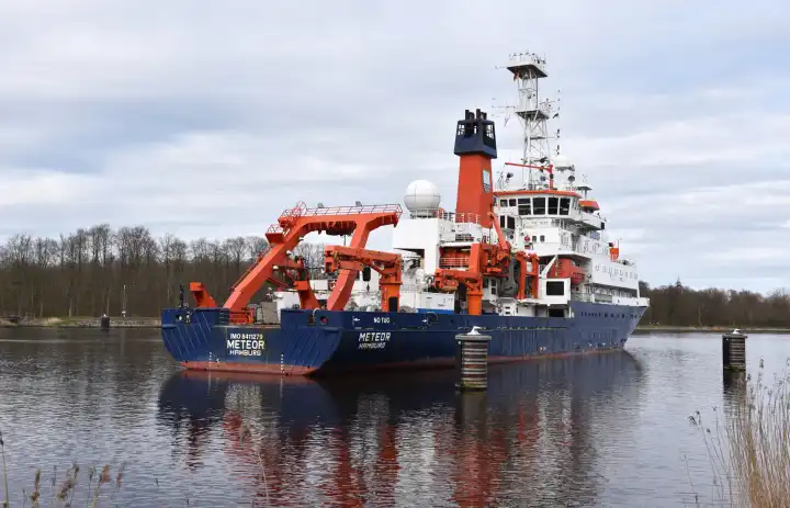 Research vessel Meteor in the Kiel Canal