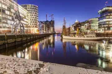 Winter in der HafenCity, Hamburg