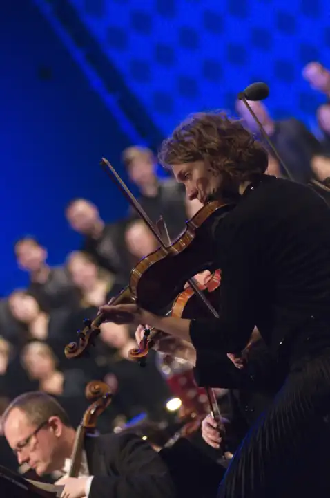 Wiener Festwocheneröffnung 2014 mit dem ORF Radio Symphonieorchester Wien