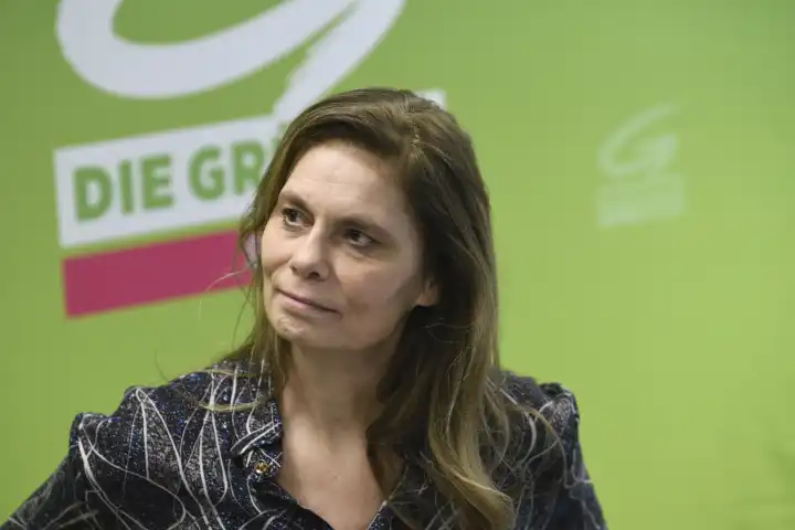 Press Conference of the Green Party Austria, Sarah Wiener