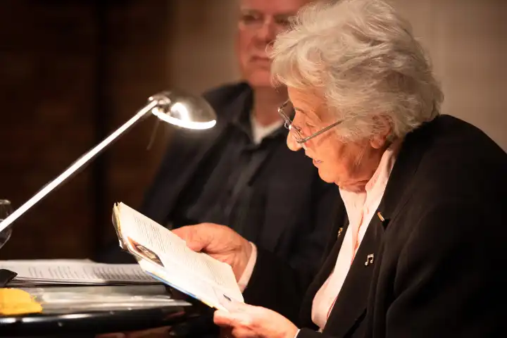 Holocaust survivor Anita Lasker-Wallfisch at a reading 2018