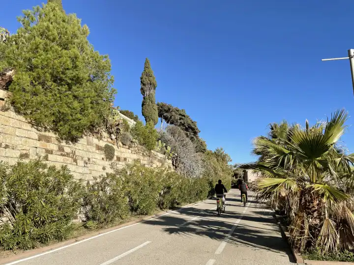 Fahrradweg an der ligurischen Riviera bei San Lorenzo al Mare Imperia Ligurien Italien
