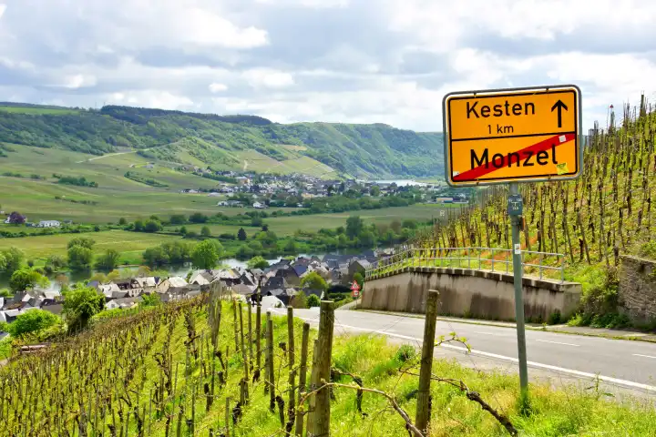 Kesten and Wintrich on the Moselle with a yellow sign