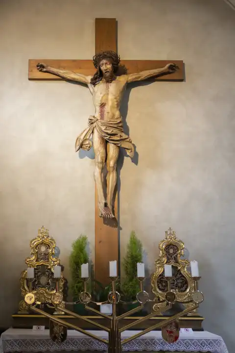 Christuskreuz, Pfarre zum Hl Erzengel Michael in Brixen, Südtirol
