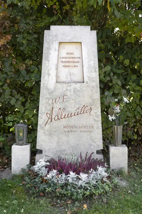 Vienna Central Cemetery  Grave of honor  Wilhelm Alfred Adlmüller