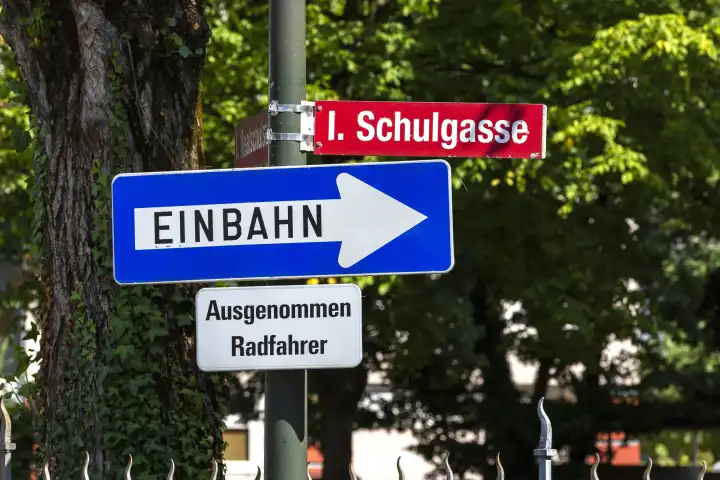 Schulgasse, one-way except for cyclists
