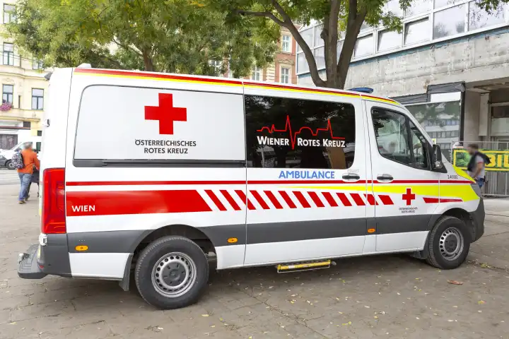 Rescue car, Vienna Red Cross
