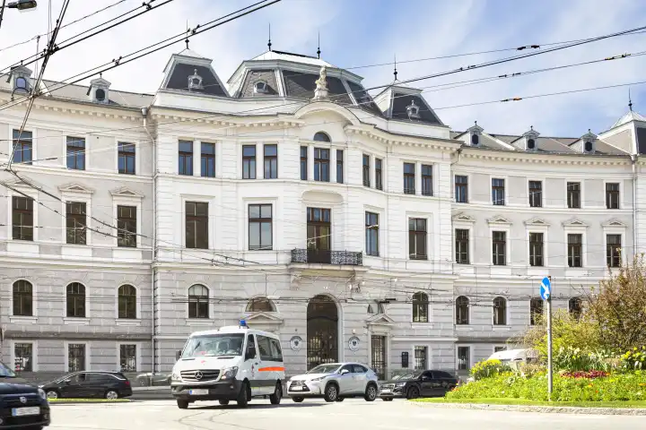 Justizgebäude, Landesgericht und Staatsanwaltschaft Salzburg, Österreich