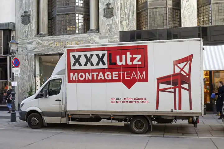 XXXLutz, Montageteam, Österreich