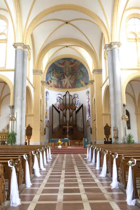 Apsis, Neue Orgel, Herz Jesu Kirche in Wels Neustadt, Oberösterreich, Österreich