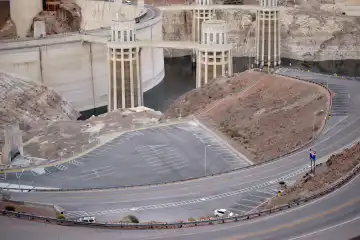 Parking at Hoover Dam