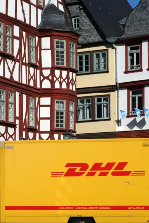 DHL parcel service Old Town Limburg
