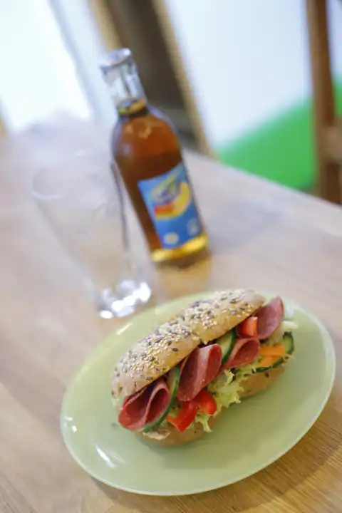 Sandwich mit softdrink
