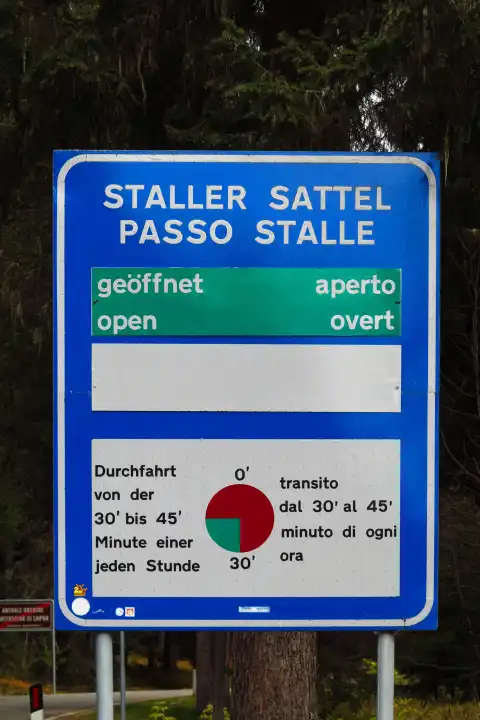 Staller Sattel, Südtirol, Bergstraße, Pass, Italien, Österreich, Sperrung, Einbahnstraße