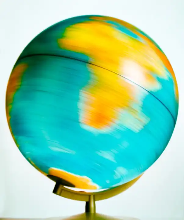 Rotary globe