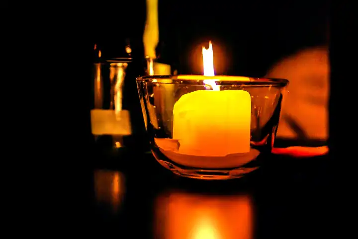 Kerze, Tischlicht