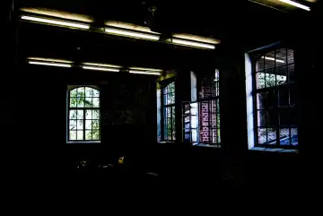 Dark room, window in the light
