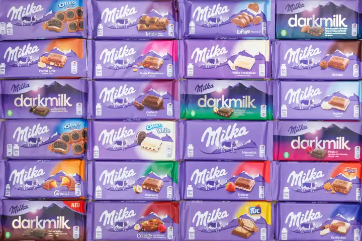 Milka Schokolade Schokoladen verschiedene Sorten Hintergrund
