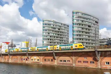 Berlin  Deutschland  23 April 2021: Regionalbahn Zug der ODEG an der Jannowitzbrücke in Berlin  Deutschland