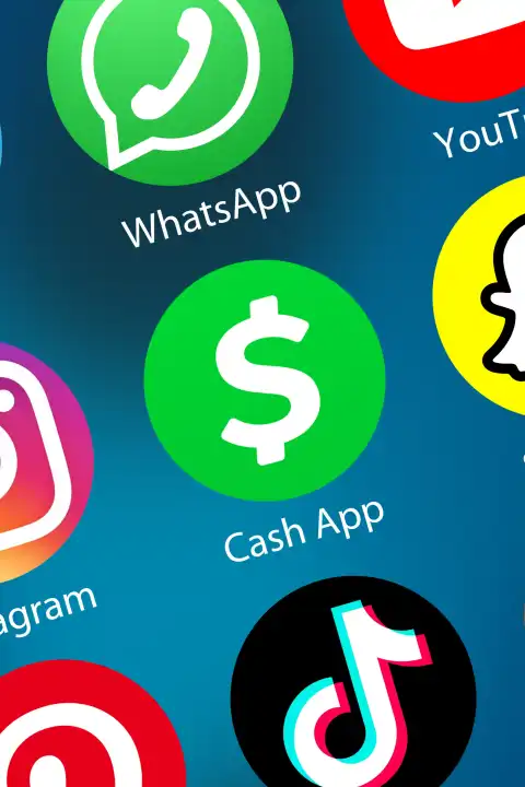 Cash App Logo Geld überweisen zahlen Zahlungsdienst Icon im Internet Hintergrund Hochformat in Deutschland
