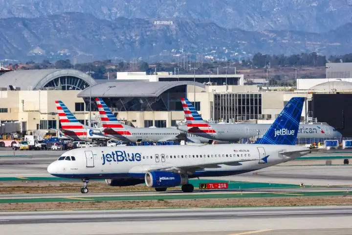Los Angeles, USA - November 3, 2022: A JetBlue Airbus A320 aircraft with registration N509JB at Los Angeles Airport (LAX) in the United States.