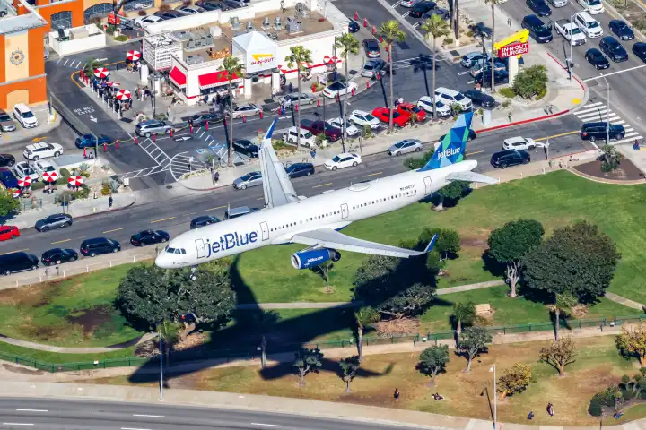 Los Angeles, USA - 4. November 2022: Ein Airbus A321 Flugzeug der JetBlue mit dem Kennzeichen N967JT auf dem Flughafen Los Angeles (LAX) in den USA.