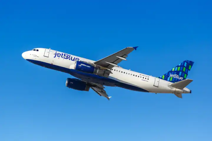 Los Angeles, USA - November 3, 2022: A JetBlue Airbus A320 aircraft with registration N579JB at Los Angeles Airport (LAX) in the United States.