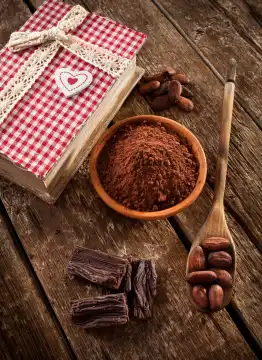 Homemade chocolate using cocoa powder and cocoa beans