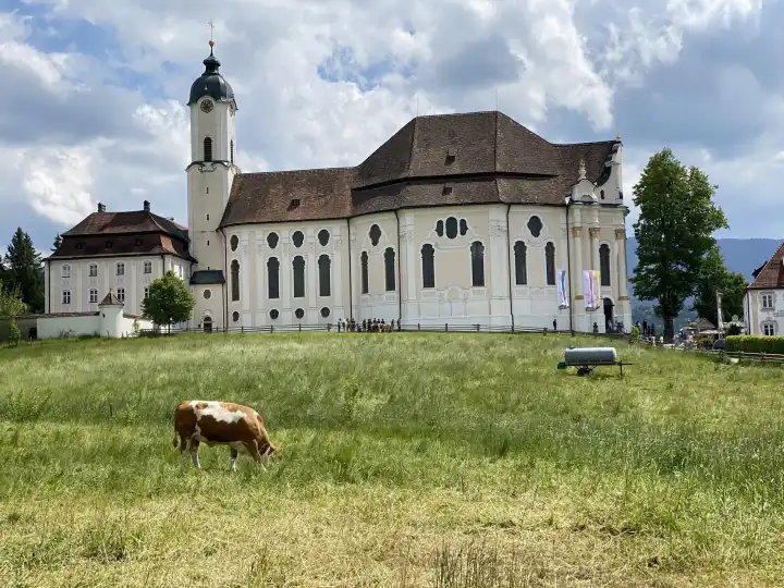 Die Wieskirche bei Steingaden, Wallfahrtskirche zum Gegeißelten Heiland auf der Wies, Bayern, Deutschland, Europa