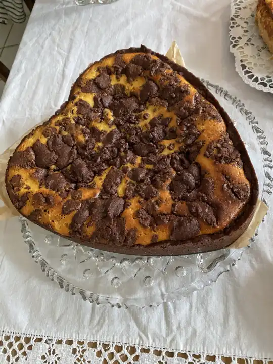 Chocolate cheesecake, Russian pluck cake