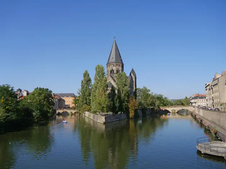 View over the Moselle to Le Temple Neuf on the Small Willow Island in the Moselle, ev. city church, Metz, Lorraine, France