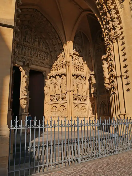 Kathedrale Saint-Etienne, West-Portal, Metz, Lothringen, Frankreich