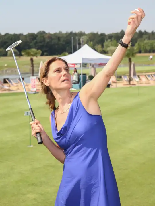 Sarah Wiener beim 8.Golf Charity Masters in Leipzig am 22.08.2015