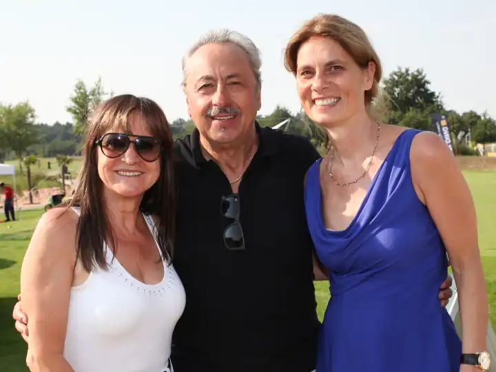 Wolfgang Stumph mit Ehefrau Christine und Sarah Wiener beim 8.Golf Charity Masters in Leipzig am 22.08.2015