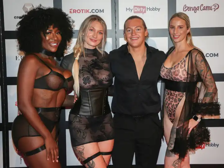 Josy Black,Fiona Fuchs, Ron Bielecki and Hanna Secret at the 25th erotic fair Venus 2022 in Berlin on 21.10.2022
