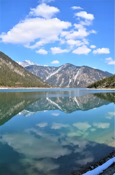 Waterreflections at Plansee in Reutte/Tirol