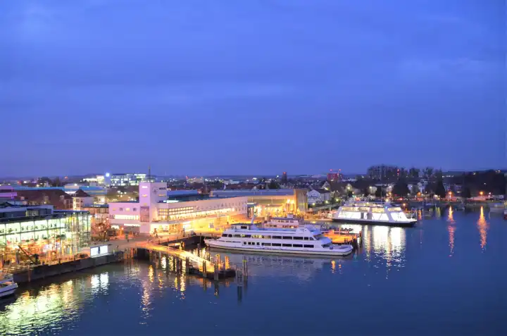 Eveningathmosphere in the harbor of Friedrichshafen, Germany